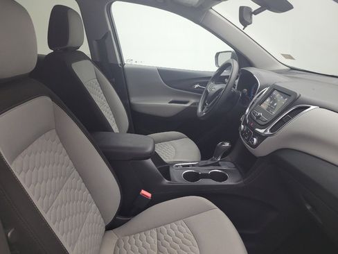 Used 2019 Chevrolet Equinox LS w/ LS Convenience Package FWD image 21