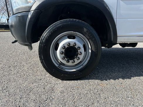 Used 2016 RAM 4500 Tradesman image 13