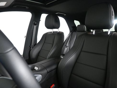 Certified 2025 Mercedes-Benz GLE 350 4MATIC image 5