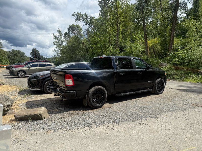Used 2022 RAM 1500 Big Horn AWD/4WD image 12
