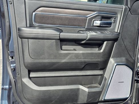 New 2026 RAM 2500 Laramie AWD/4WD image 35