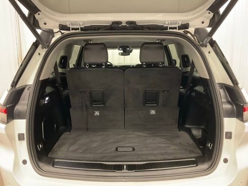 Used 2021 Jeep Grand Cherokee L Limited image 10