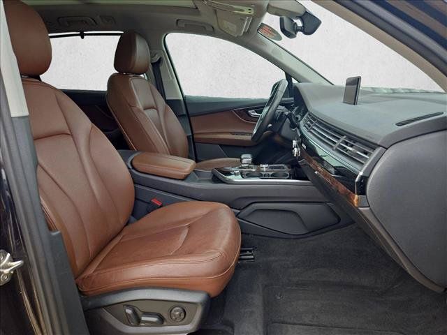Used 2019 Audi Q7 3.0T Premium Plus w/ Premium Plus Package AWD/4WD image 20