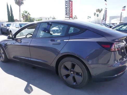 Used 2023 Tesla Model 3 Standard Range RWD image 4