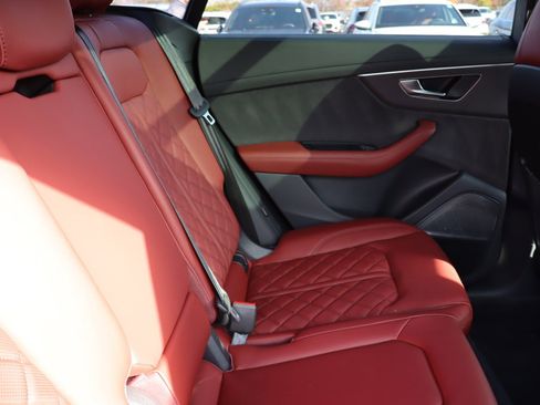 Used 2024 Audi SQ8 Prestige w/ Prestige Package image 14
