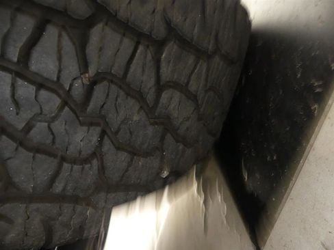 Used 2019 Chevrolet Traverse LT w/ LT Premium Package image 38