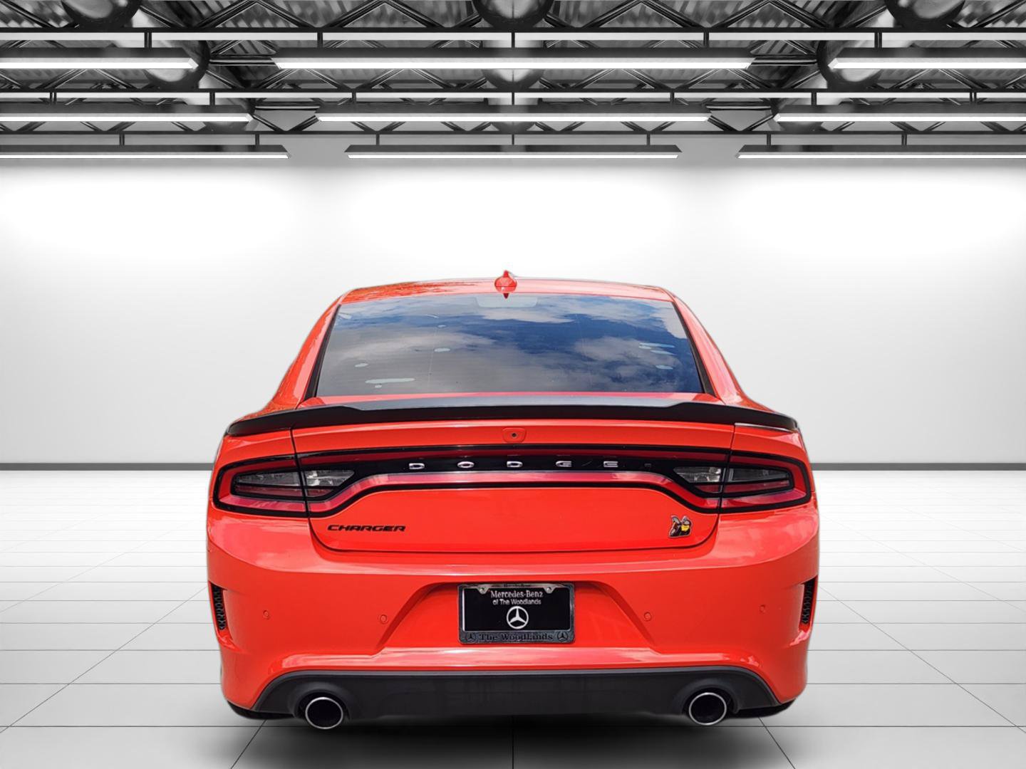 Used 2019 Dodge Charger Scat Pack w/ Technology Group RWD image 8