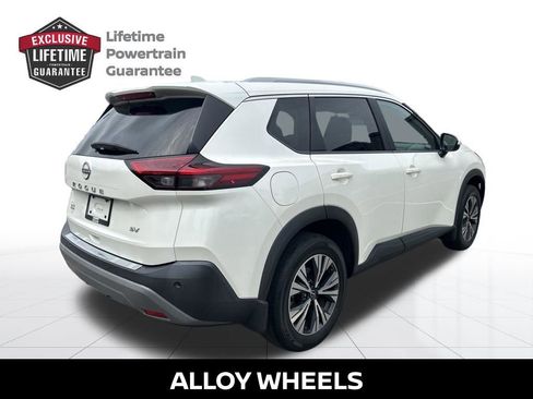 Certified 2023 Nissan Rogue SV w/ SV Premium Package image 7