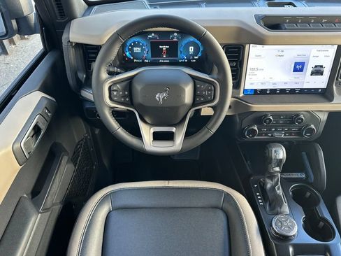 New 2026 Ford Bronco Big Bend w/ Black Diamond Package AWD/4WD image 10