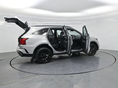 Used 2022 Kia Sorento SX