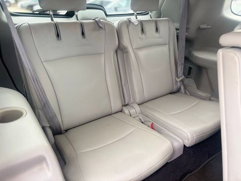 Used 2013 Toyota Highlander Limited image 17