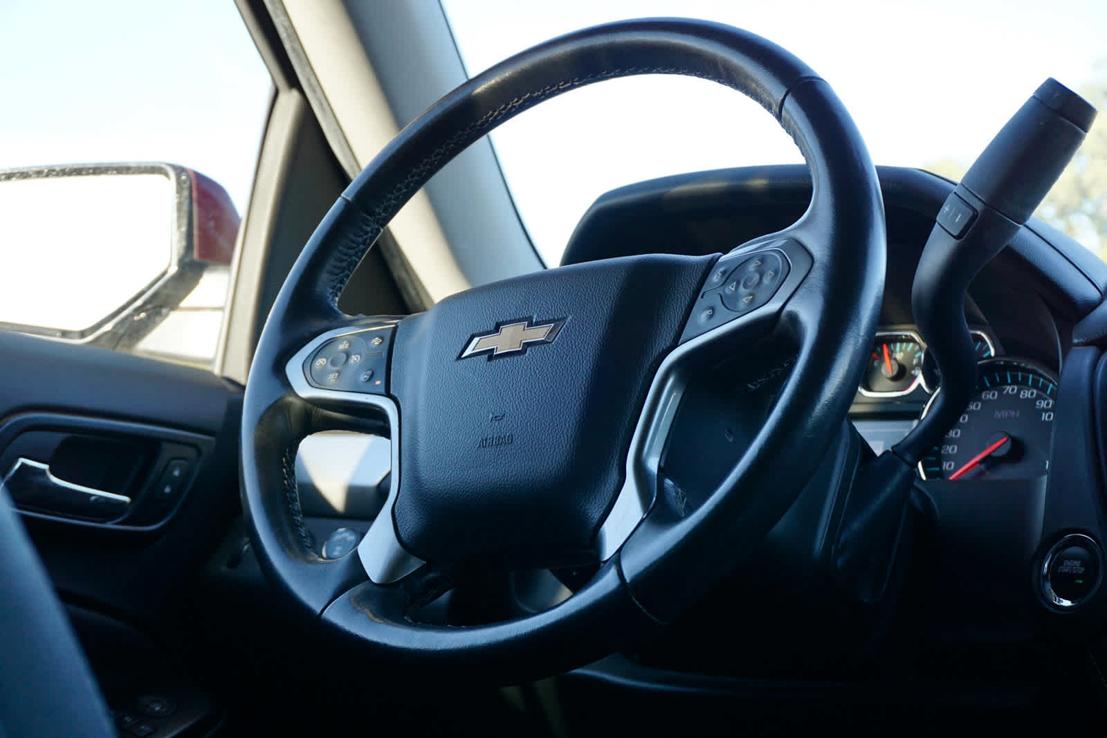 Used 2020 Chevrolet Suburban LT AWD/4WD image 15
