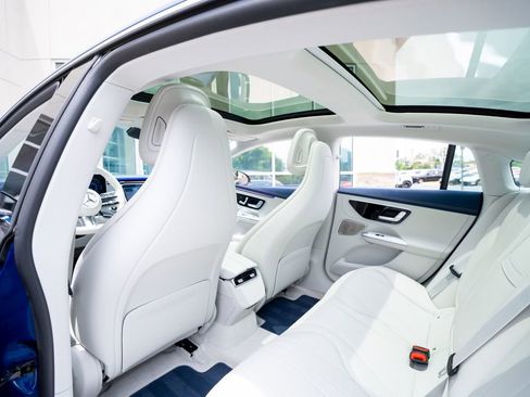 Used 2023 Mercedes-Benz EQE 350+ Sedan w/ Exclusive Trim Package image 40