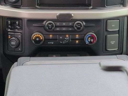 Used 2023 Ford F350 XL w/ 360-Degree Camera Package AWD/4WD image 18
