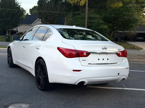 Used 2015 INFINITI Q50 Premium w/ Navigation Package AWD/4WD image 4
