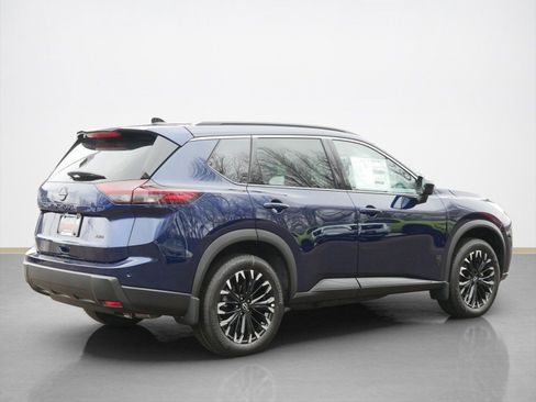 New 2026 Nissan Rogue SV image 2