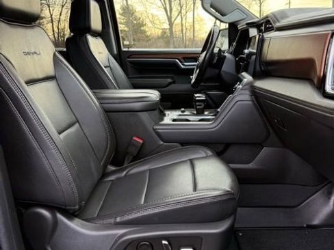 Used 2023 GMC Sierra 1500 Denali image 17