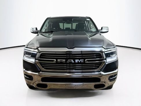 Used 2022 RAM 1500 Laramie AWD/4WD image 2
