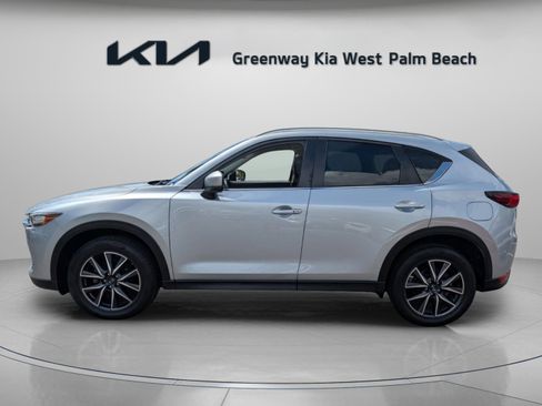 Used 2018 MAZDA CX-5 Touring w/ Preferred Equipment Package image 5