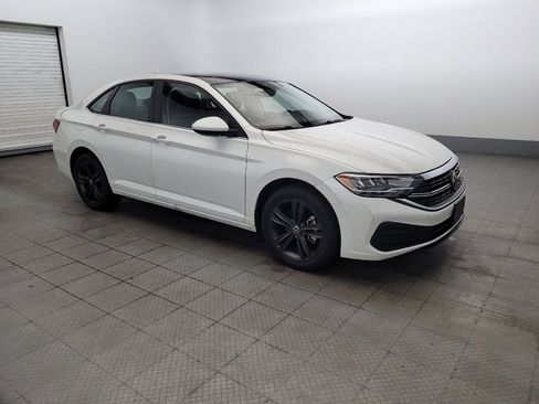 Used 2022 Volkswagen Jetta SE FWD image 11