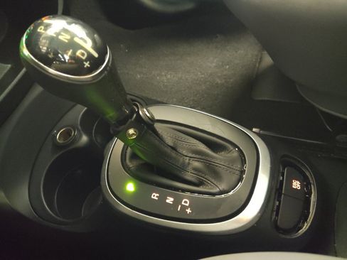 Used 2017 FIAT 500L Lounge image 26