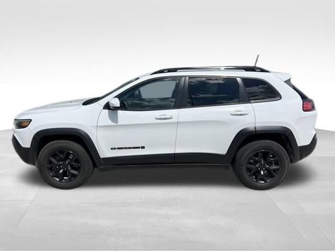 Used 2020 Jeep Cherokee Latitude AWD/4WD image 6