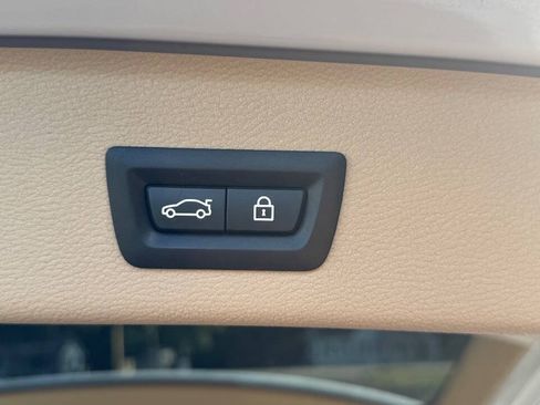 Used 2017 BMW X3 sDrive28i RWD image 21