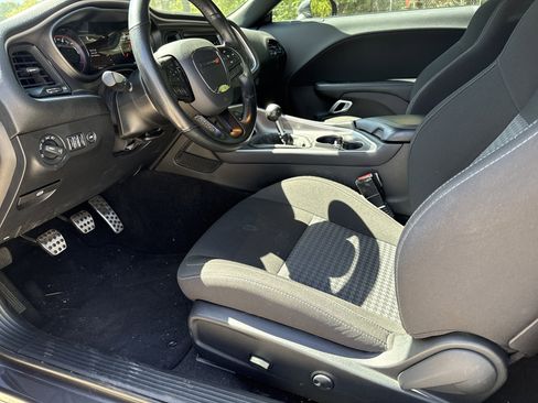 Used 2022 Dodge Challenger R/T w/ Blacktop Package RWD image 9