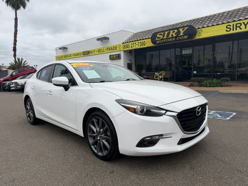 Used 2018 MAZDA MAZDA3 Grand Touring FWD image 1