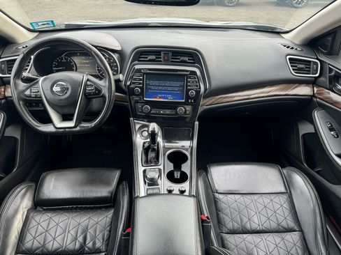 Used 2016 Nissan Maxima Platinum image 9