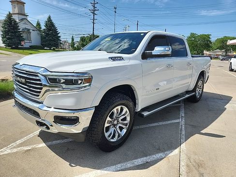 Certified 2022 RAM 1500 Limited image 7