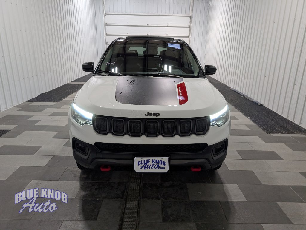 Used 2022 Jeep Compass Trailhawk w/ Trailhawk Elite Group AWD/4WD image 6