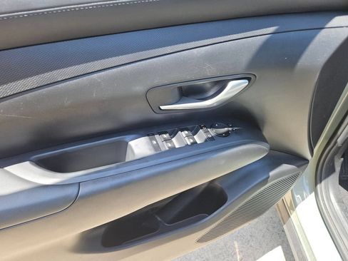 Used 2025 Hyundai Santa Cruz SEL FWD image 15