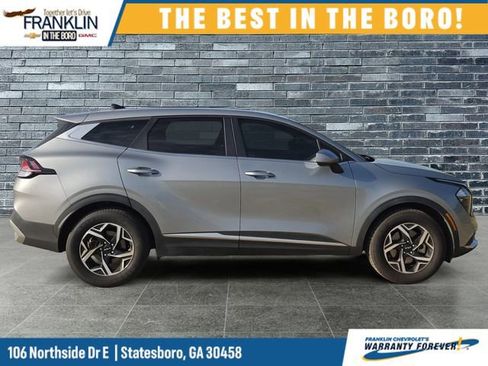 Used 2023 Kia Sportage LX FWD image 7