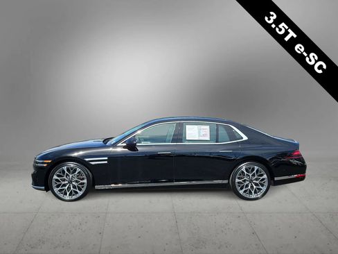 Used 2025 Genesis G90 3.5T AWD/4WD image 5