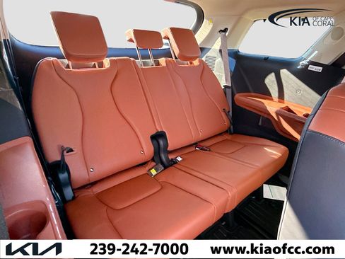 New 2026 Kia Carnival EX image 21