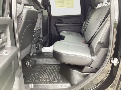 New 2026 RAM 2500 Tradesman w/ Chrome Appearance Group AWD/4WD image 14
