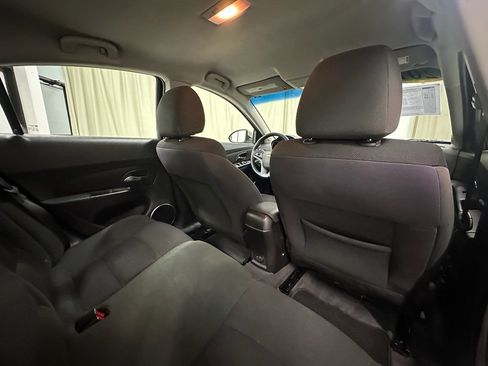 Used 2012 Chevrolet Cruze LT image 19