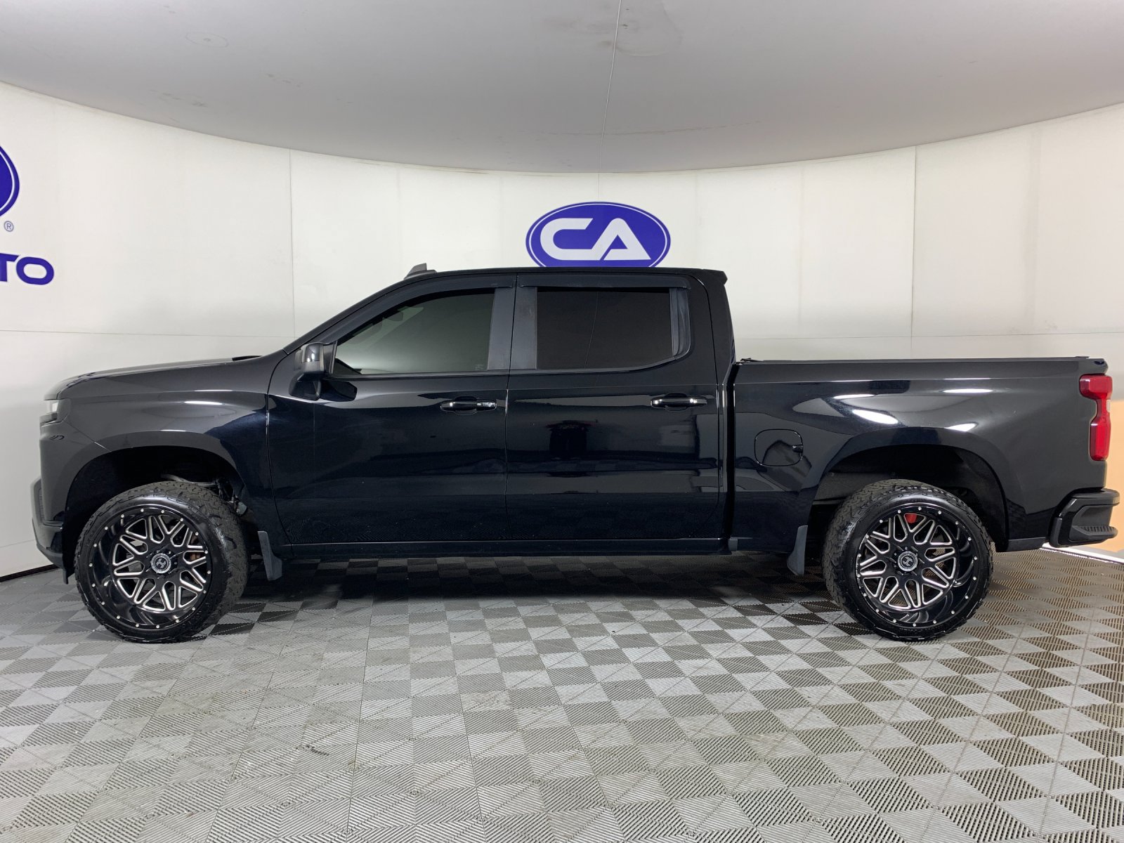 Used 2019 Chevrolet Silverado 1500 RST AWD/4WD image 6