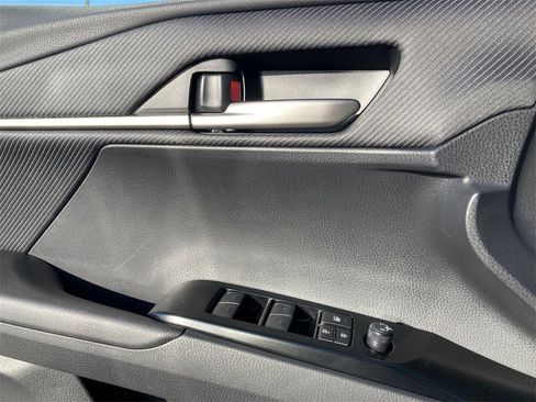 New 2026 Toyota Camry SE image 12