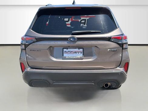 Used 2025 Subaru Forester Touring AWD/4WD image 6