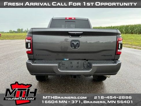 Used 2022 RAM 2500 Laramie w/ Night Edition AWD/4WD image 7