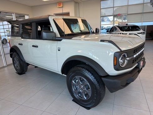 New 2025 Ford Bronco Big Bend image 1