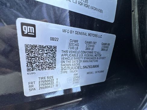 Certified 2022 GMC Sierra 1500 SLT w/ SLT Convenience Package image 31