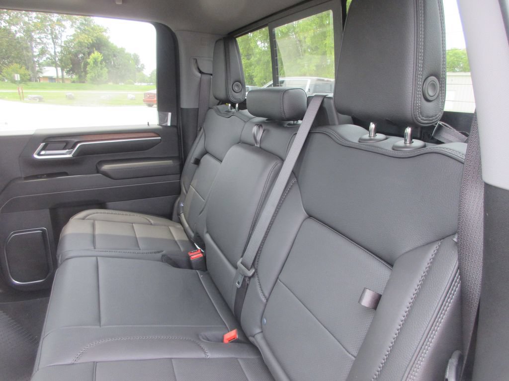 New 2026 GMC Sierra 2500 Denali w/ Denali Reserve Package AWD/4WD image 14