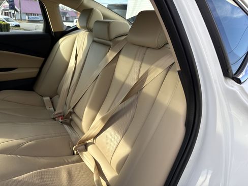 Used 2023 Acura TLX w/ Technology Package image 32