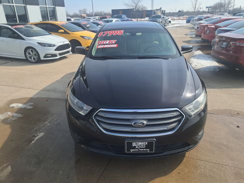 Used 2014 Ford Taurus SEL w/ Equipment Group 201A image 2