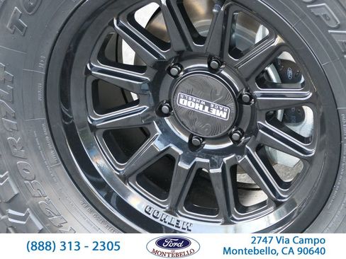 New 2025 Ford Bronco 4-Door AWD/4WD image 13