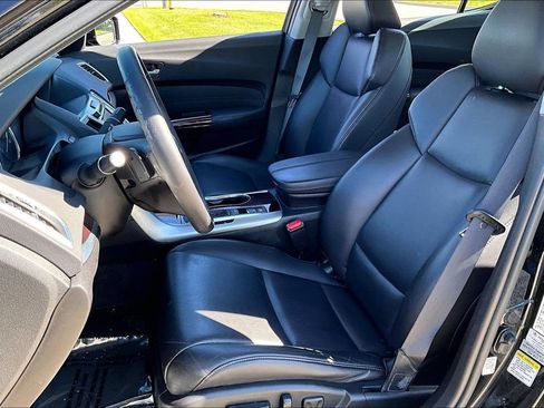 Used 2016 Acura TLX FWD image 12
