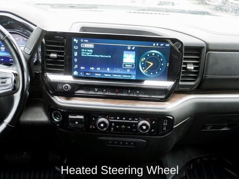 Used 2024 Chevrolet Silverado 3500 LT w/ Convenience Package image 11